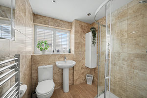 Shower room- click for photo gallery